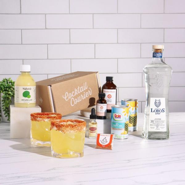 Lobos Joven Tequila 750ML + Cocktail Kit 